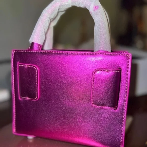Brandon Blackwood METALLIC MAGENTA LEATHER Kuei bag - Picture 6 of 9